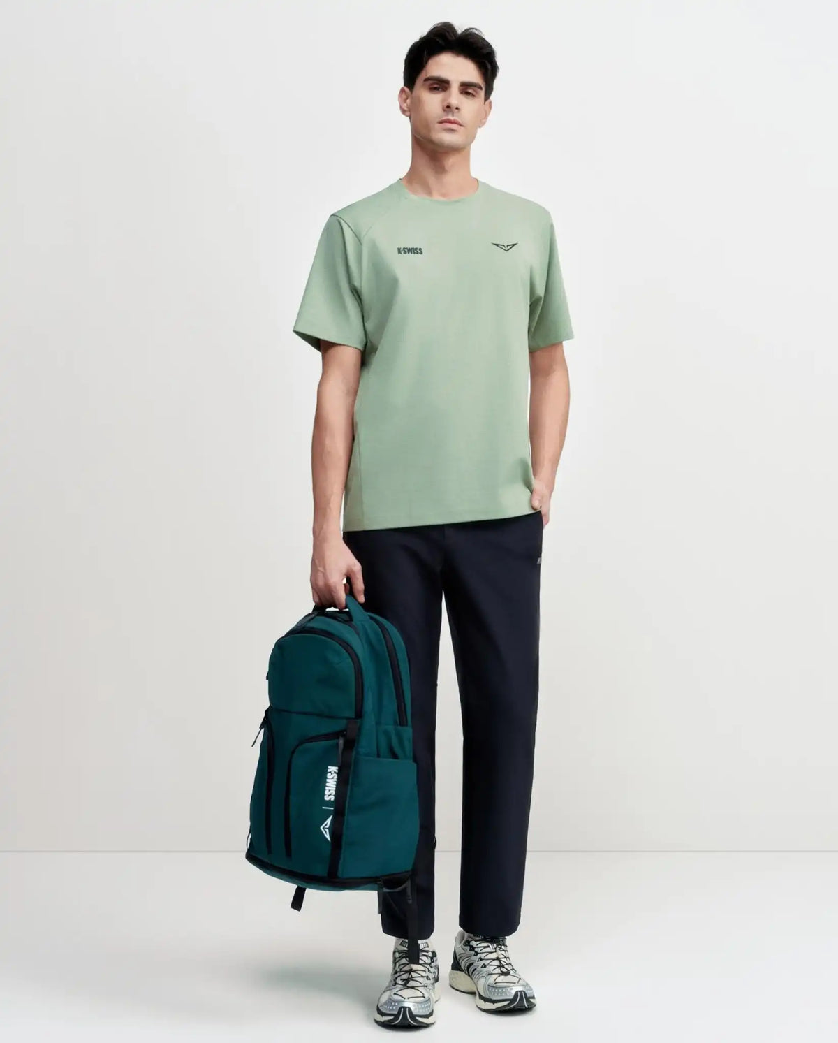1713352-207 | K- SWISS X ANDREY RUBLEV UNISEX LOOSE FIT T-SHIRT | KHAKI